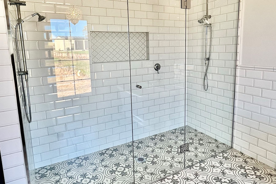 huge-shower-with-pattern-tiles